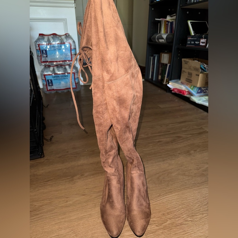 Elegant Tan Over the Knee Women's Boots